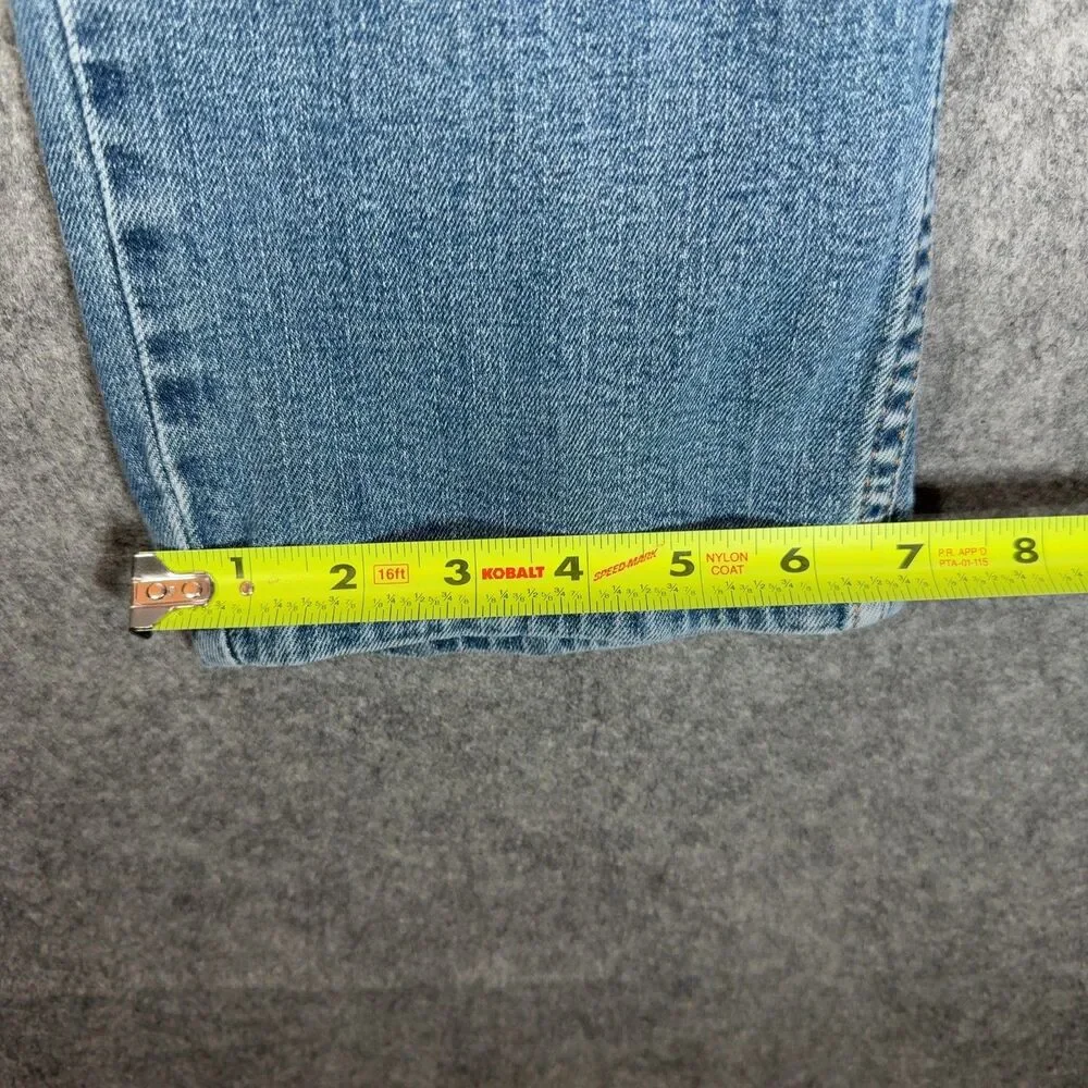 Levis these levi